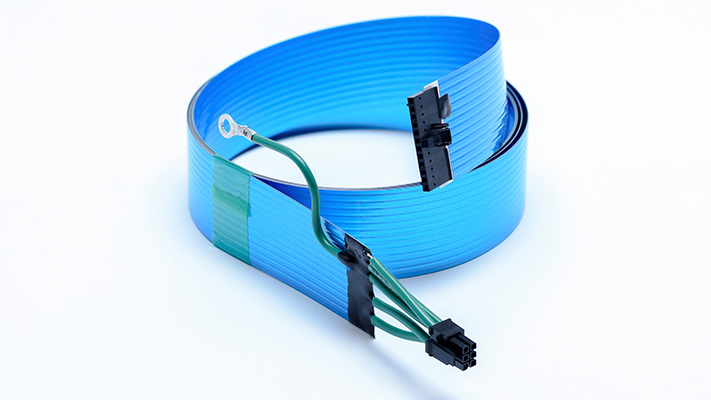 Shielded FFC to discrete wire connector